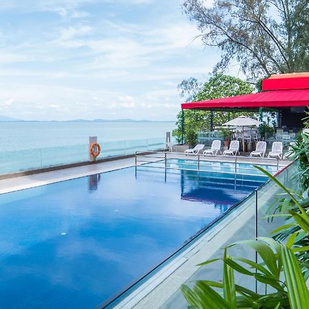 Hotel Sentral Seaview @ ​Beachfront Tanjung Bungah  Exterior foto