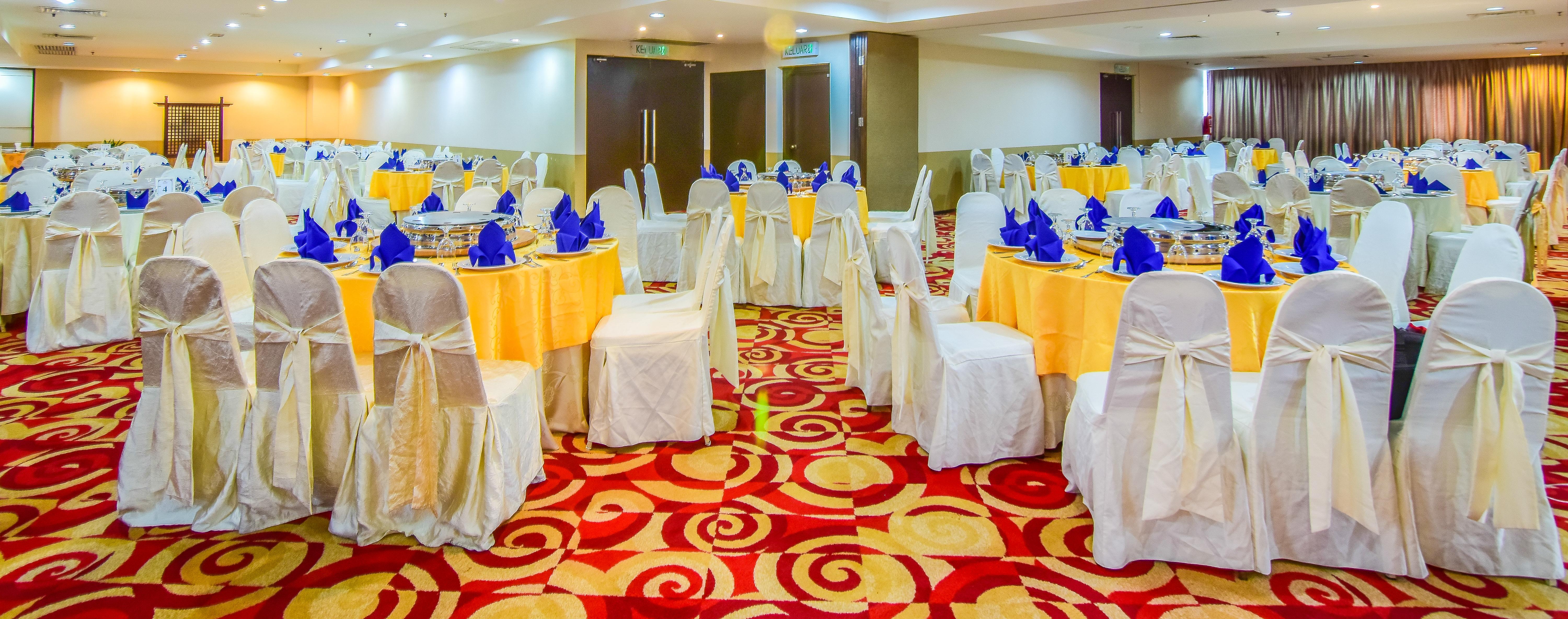 Hotel Sentral Seaview @ ​Beachfront Tanjung Bungah  Exterior foto