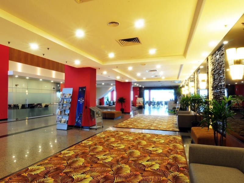 Hotel Sentral Seaview @ ​Beachfront Tanjung Bungah  Exterior foto